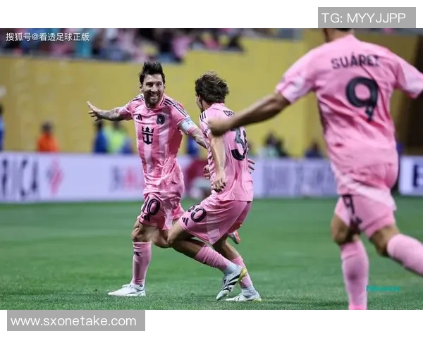 400万身价足球明星的崛起与挑战揭秘他们背后的奋斗故事与成就